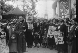 1937 : les « actions » féministes