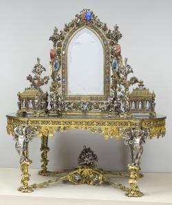 Toilette de la Duchesse de Parme.