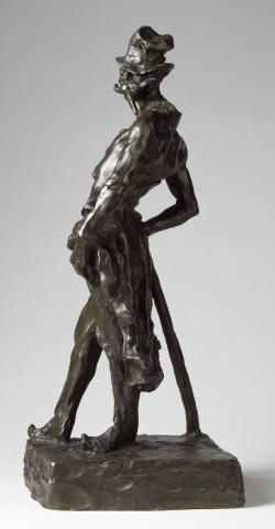 homme cambré de dos