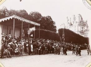 Course de bicyclette sur le Grand Parterre