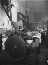 Employés des ateliers de la Librairie de France, rue Meyerbeer